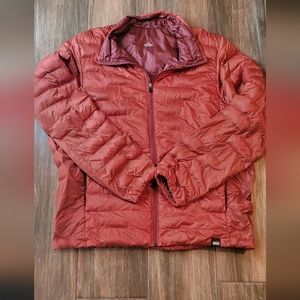 REI Puffer Jacket Lightweight but Warm